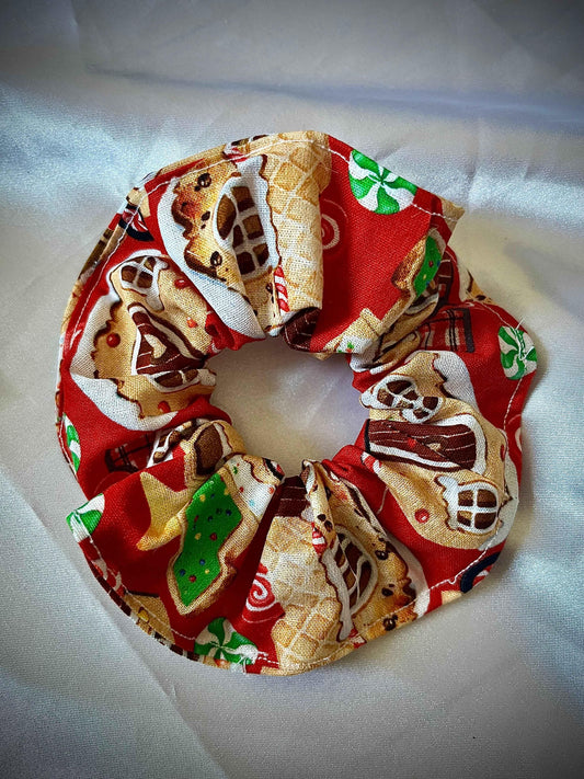 Red Gingerbread House: Festive Holiday Decor for Your Home - CertifiedScrunchies Incfront view